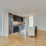 Lej 3-værelses lejlighed på 107 m² i København S